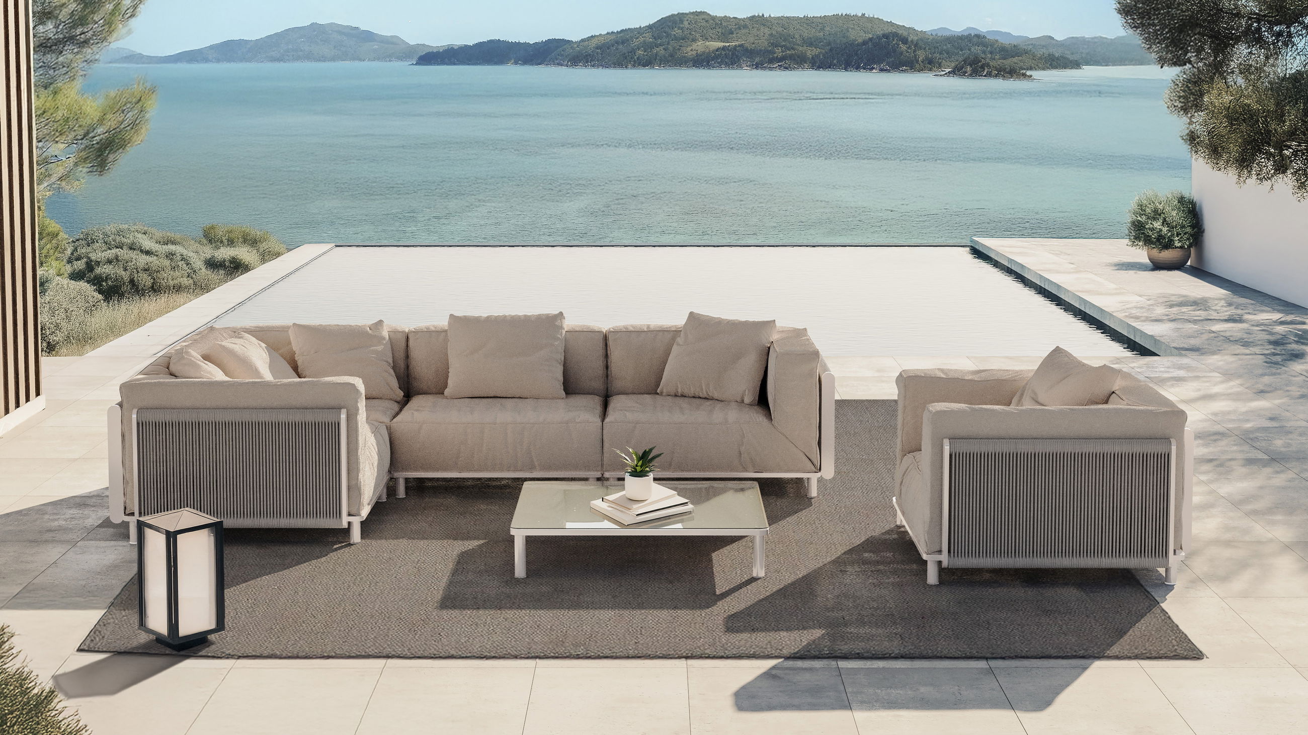 Vellore Lounge Compact (Champagne)